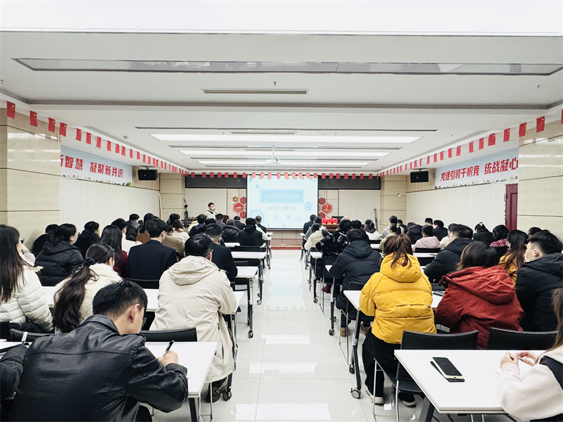 华矿集团新一批荣获“国家矿用产品安全标志证书”隔绝式压缩氧气自救器系列产品举行宣讲发布会